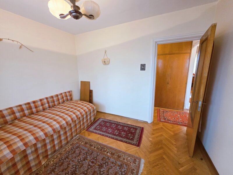 Pantelimon 4 camere vanzari Aurului etaj 3/4 Spitalul Pantelimon negociabil